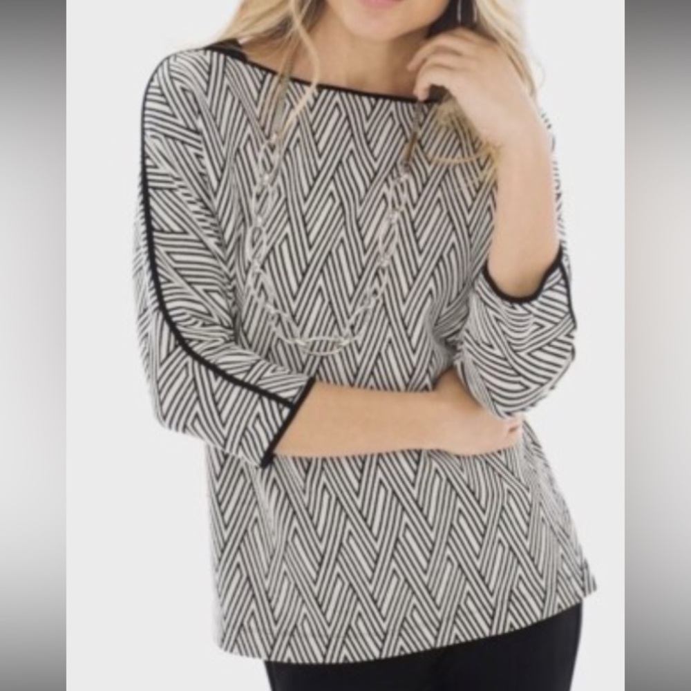 Chicos Travelers black and white geometric print top. Perfect condition. Size L